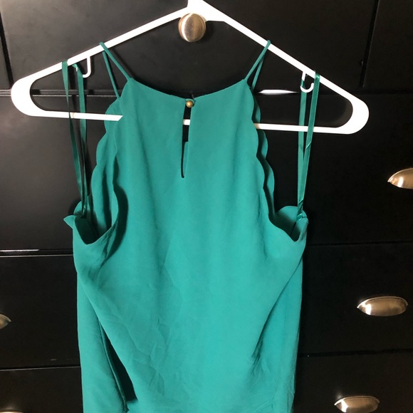 Top - Picture 2 of 3